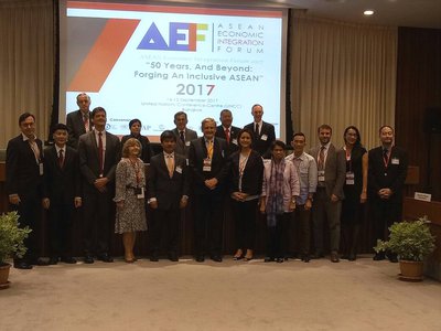 Forum participants with Sufian Jusoh and Christian Häberli pictured front centre    © AIEF