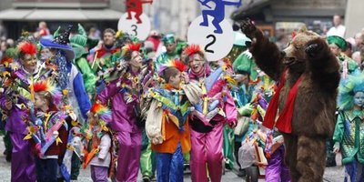 Bern Fasnacht. Photo: Keystone/Peter Klaunze    